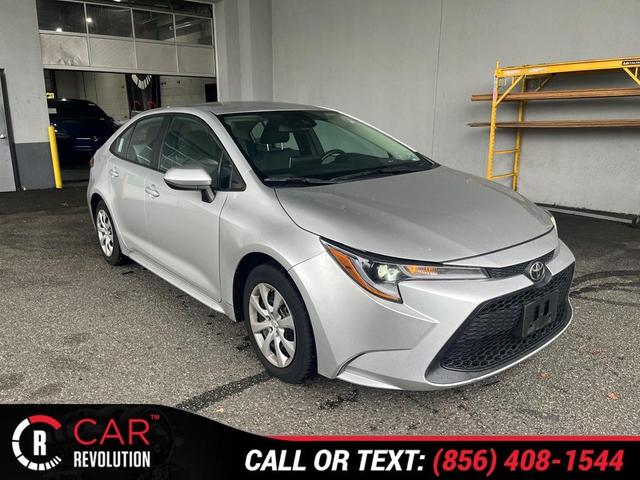 Photo of 2021 Silver Toyota Corolla