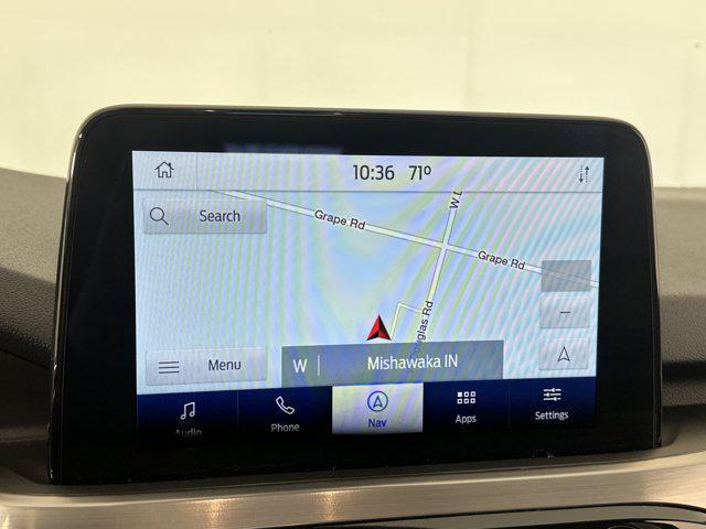 Photo of 2021 Star White Metallic Tri-Coat Ford Escape