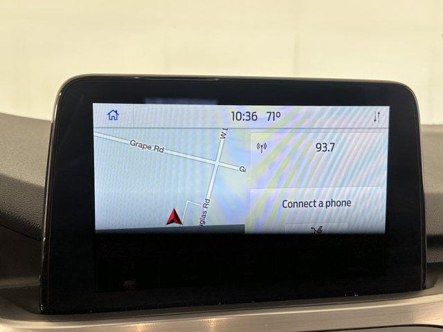 Photo of 2021 Star White Metallic Tri-Coat Ford Escape