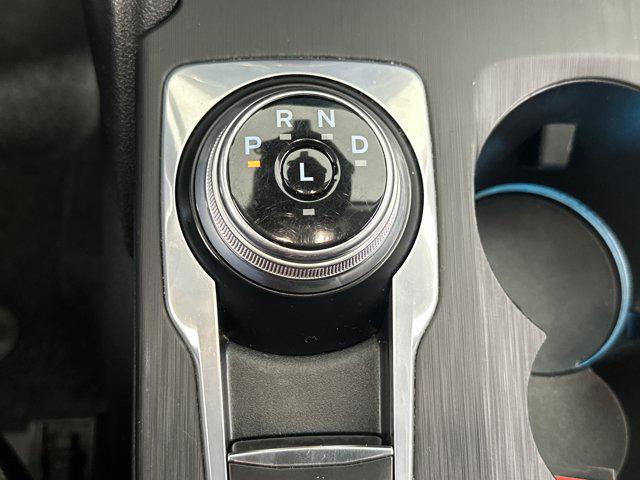 Photo of 2021 Star White Metallic Tri-Coat Ford Escape