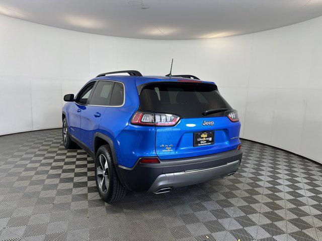 Photo of 2022 Hydro Blue Pearlcoat Jeep Cherokee