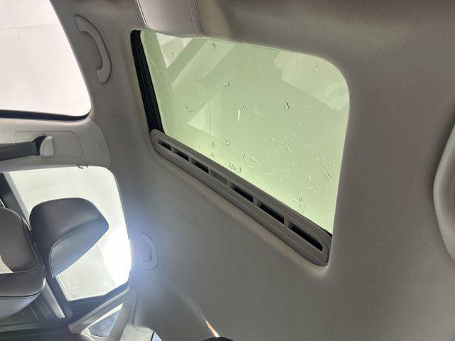 Photo of 2019 Tourmaline Blue Metallic Volkswagen Passat