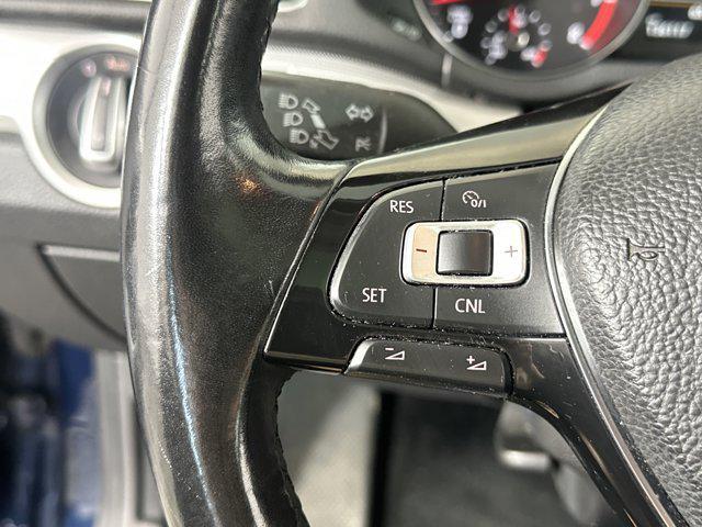 Photo of 2019 Tourmaline Blue Metallic Volkswagen Passat