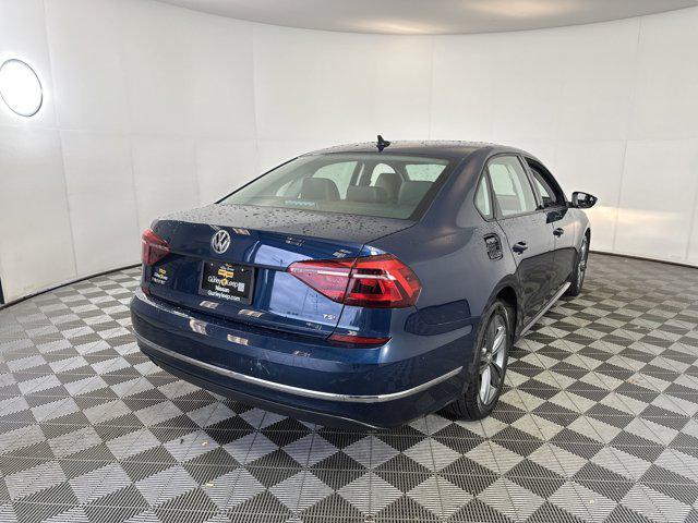 Photo of 2019 Tourmaline Blue Metallic Volkswagen Passat