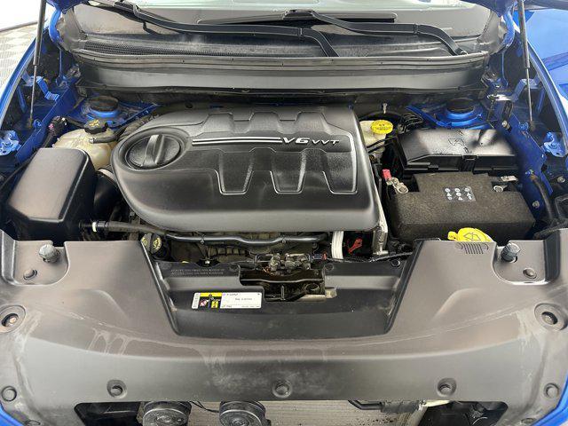 Photo of 2017 Hydro Blue Pearlcoat Jeep Cherokee