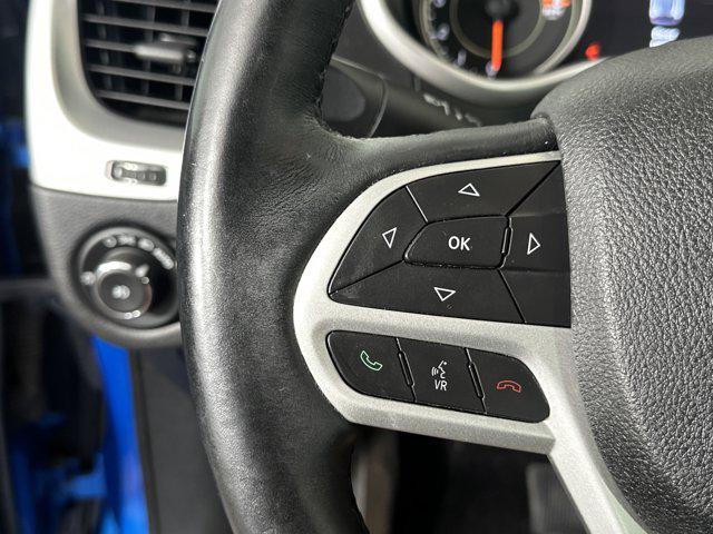 Photo of 2017 Hydro Blue Pearlcoat Jeep Cherokee