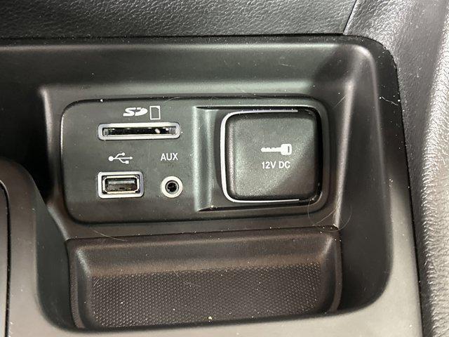 Photo of 2017 Hydro Blue Pearlcoat Jeep Cherokee