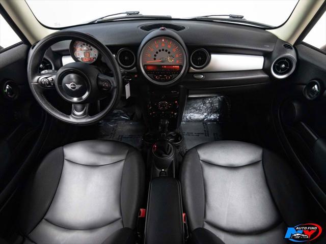 Photo of 2013 Pepper White MINI Hardtop