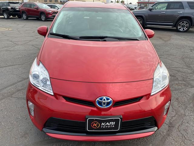 Photo of 2015 Barcelona Red Metallic Toyota Prius