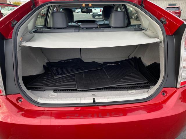 Photo of 2015 Barcelona Red Metallic Toyota Prius