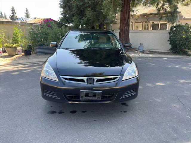 Photo of 2006 Nighthawk Black Pearl Honda Accord