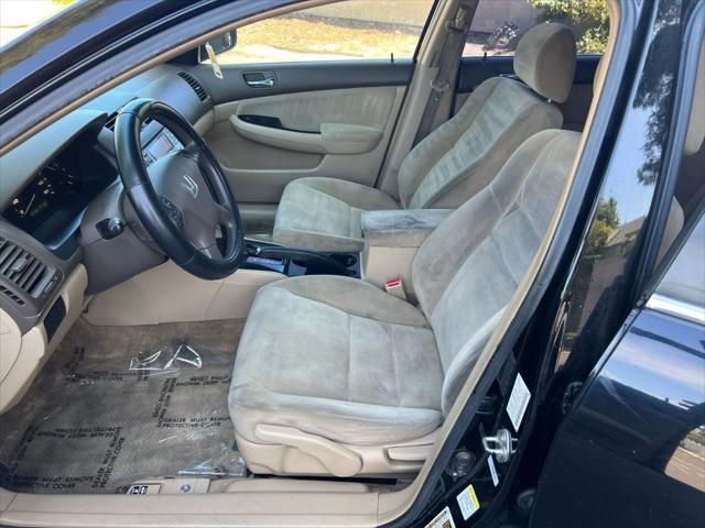 Photo of 2006 Nighthawk Black Pearl Honda Accord