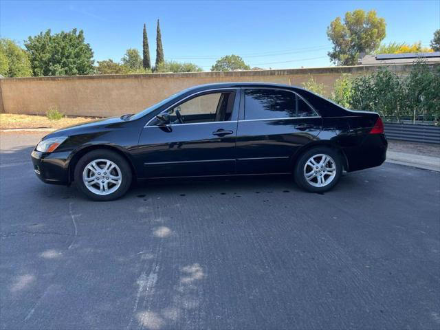 Photo of 2006 Nighthawk Black Pearl Honda Accord