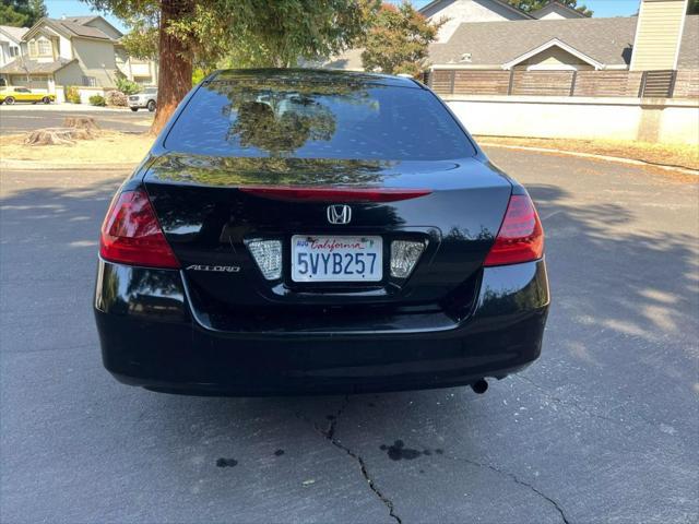 Photo of 2006 Nighthawk Black Pearl Honda Accord
