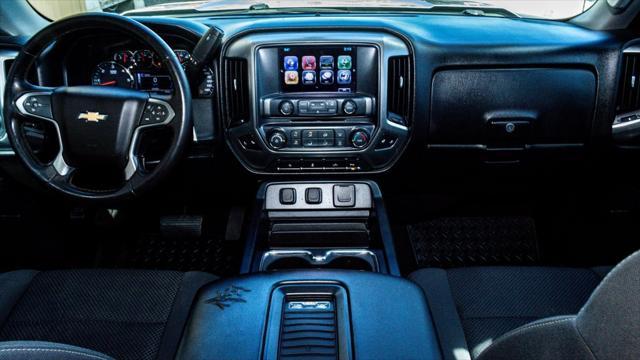 Photo of 2017 Silver Ice Metallic Chevrolet Silverado 1500