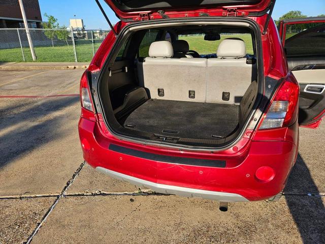 Photo of 2013 Red Chevrolet Captiva Sport