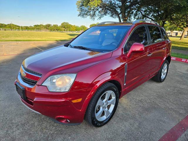 Photo of 2013 Red Chevrolet Captiva Sport
