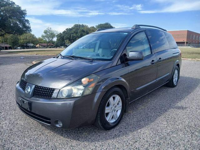 Photo of 2006 Gray Nissan Quest