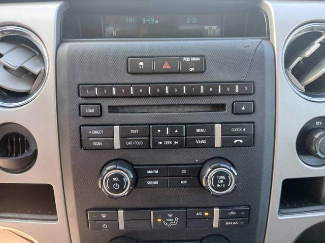Photo of 2009 black Ford F-150