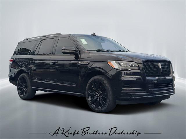 2022 Lincoln Navigator L