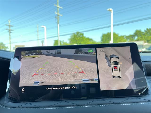 Photo of 2025 Mineral Black INFINITI QX60