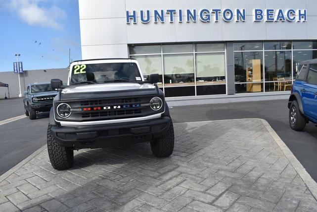 Photo of 2022 OXFORD WHITE Ford Bronco