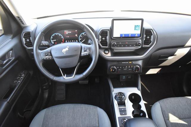 Photo of 2022 OXFORD WHITE Ford Bronco Sport