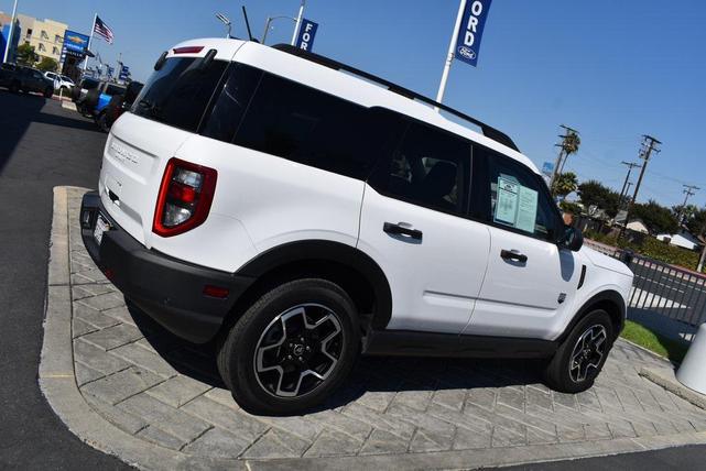 Photo of 2022 OXFORD WHITE Ford Bronco Sport