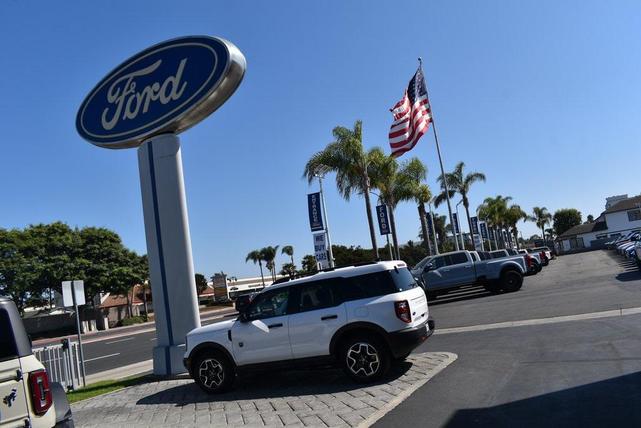 Photo of 2022 OXFORD WHITE Ford Bronco Sport
