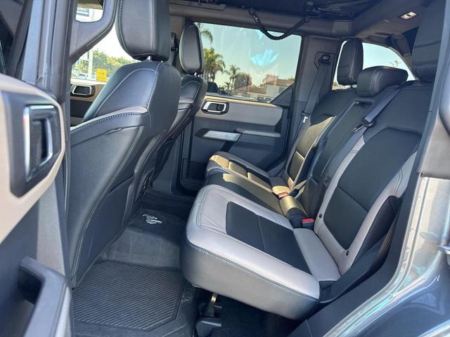 Photo of 2022 CARBONIZED GRAY METALLIC Ford Bronco