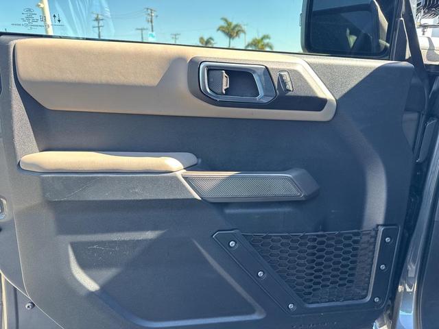Photo of 2022 CARBONIZED GRAY METALLIC Ford Bronco