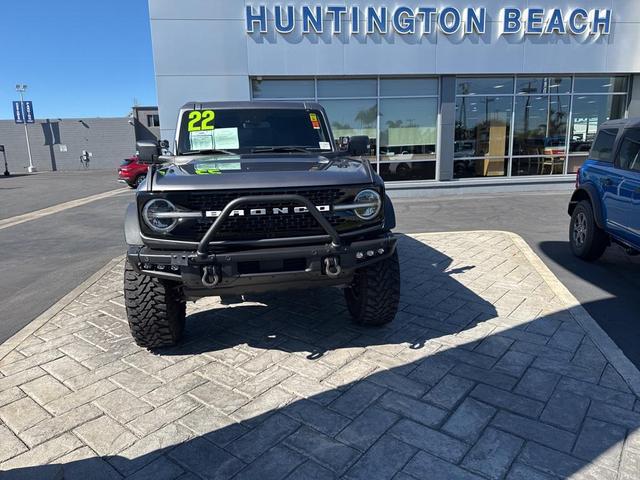 Photo of 2022 CARBONIZED GRAY METALLIC Ford Bronco