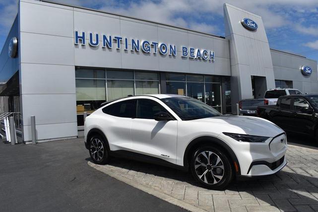 Photo of 2025 STAR WHITE MET TRI-COAT Ford Mustang Mach-E