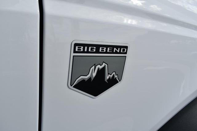 Photo of 2024 OXFORD WHITE Ford Bronco