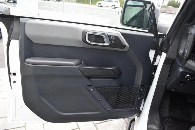Photo of 2024 OXFORD WHITE Ford Bronco
