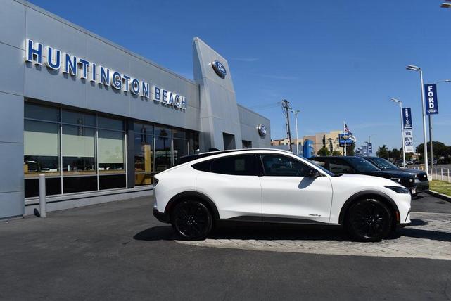Photo of 2025 STAR WHITE MET TRI-COAT Ford Mustang Mach-E