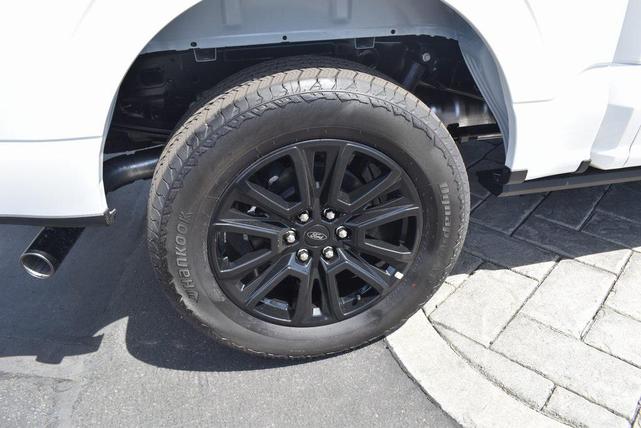 Photo of 2025 STAR WHITE METALLIC TRICOAT Ford F-150