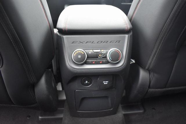 Photo of 2025 Star White Metallic Tri-Coat Ford Explorer