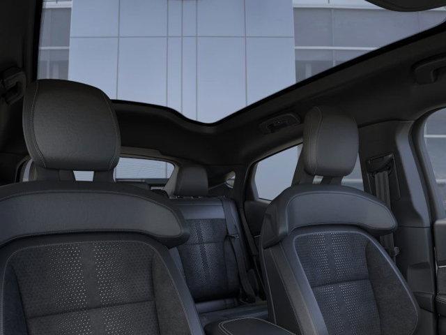 Photo of 2025 Star White Ford Mustang Mach-E