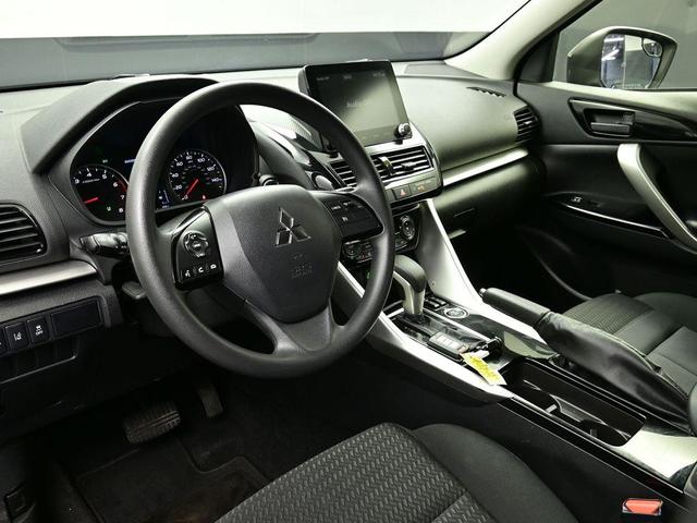 Photo of 2024 Labrador Black Pearl Mitsubishi Eclipse Cross