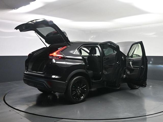 Photo of 2024 Labrador Black Pearl Mitsubishi Eclipse Cross