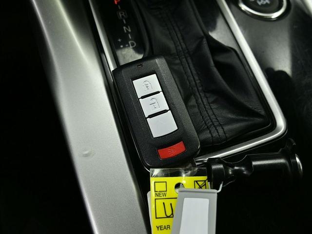 Photo of 2024 Labrador Black Pearl Mitsubishi Eclipse Cross