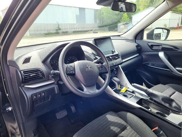 Photo of 2024 Labrador Black Pearl Mitsubishi Eclipse Cross