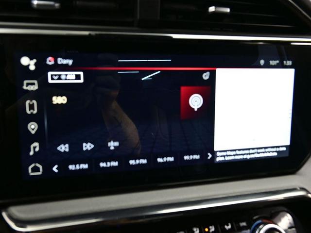Photo of 2022 Onyx Black GMC Sierra 1500