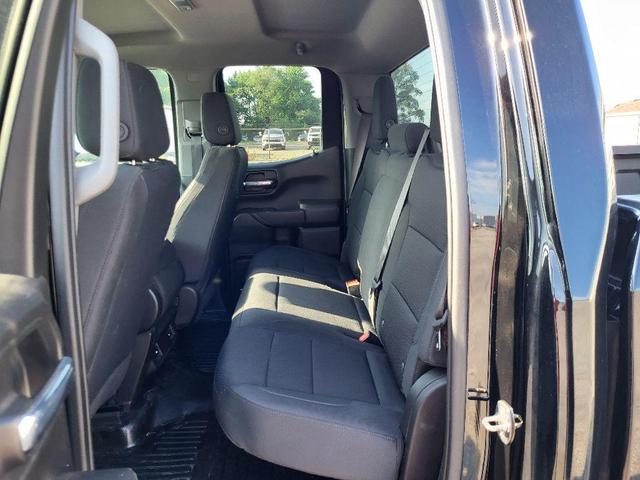 Photo of 2023 Onyx Black GMC Sierra 1500