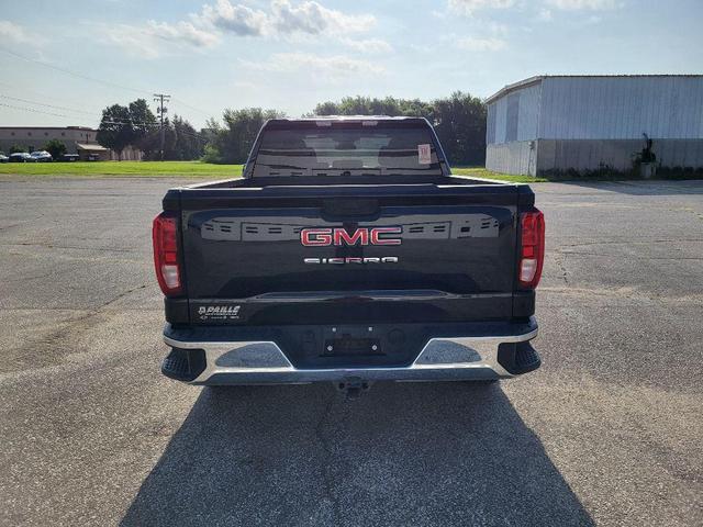Photo of 2023 Onyx Black GMC Sierra 1500