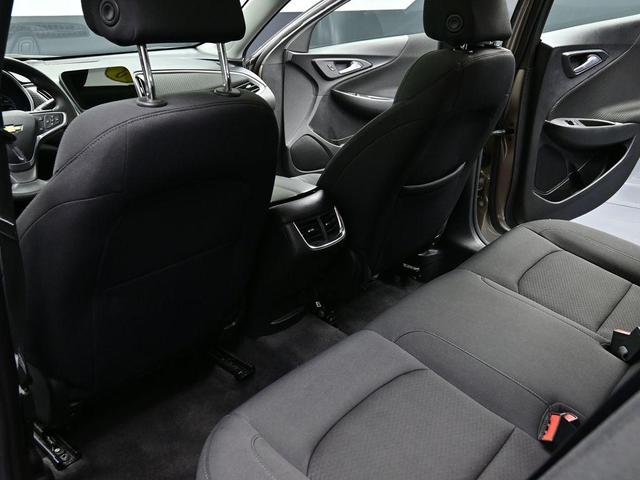 Photo of 2023 Mineral Gray Metallic Chevrolet Malibu