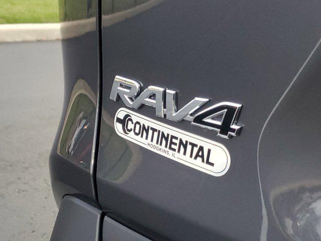 Photo of 2025 Magnetic Gray Metallic Toyota RAV4