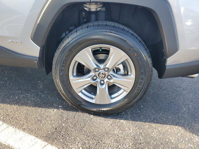 Photo of 2025 Silver Sky Metallic Toyota RAV4 Hybrid