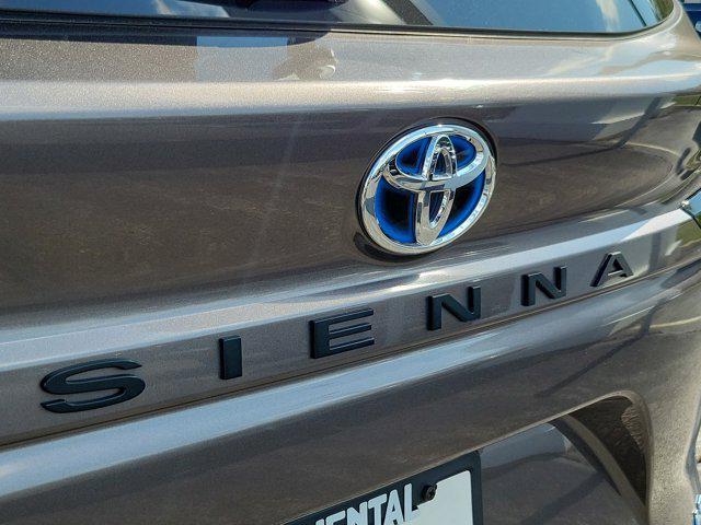 Photo of 2022 Predawn Gray Mica Toyota Sienna